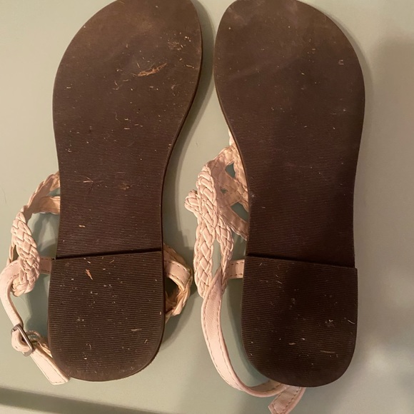 sandals - Picture 2 of 2